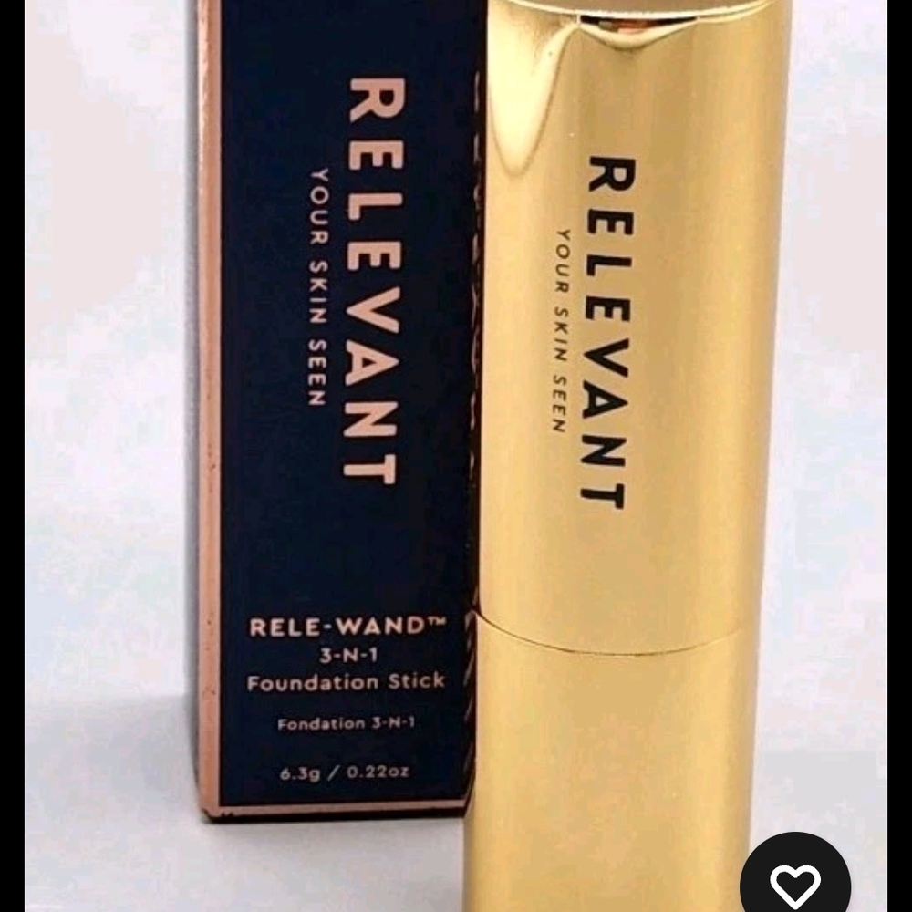 Rele-Wand 3-in-1 Foundation Stick - Gold